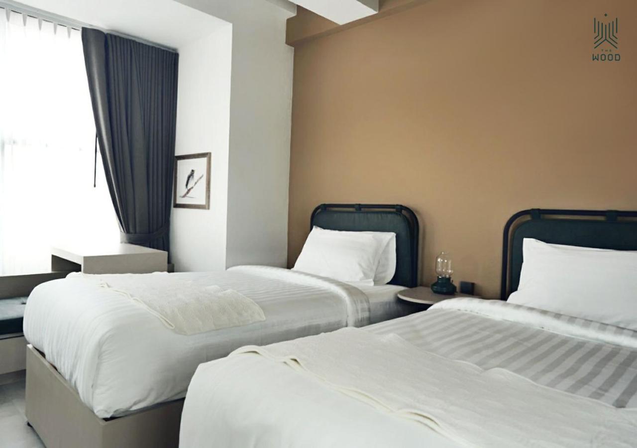The Wood Hotell Surin Exteriör bild