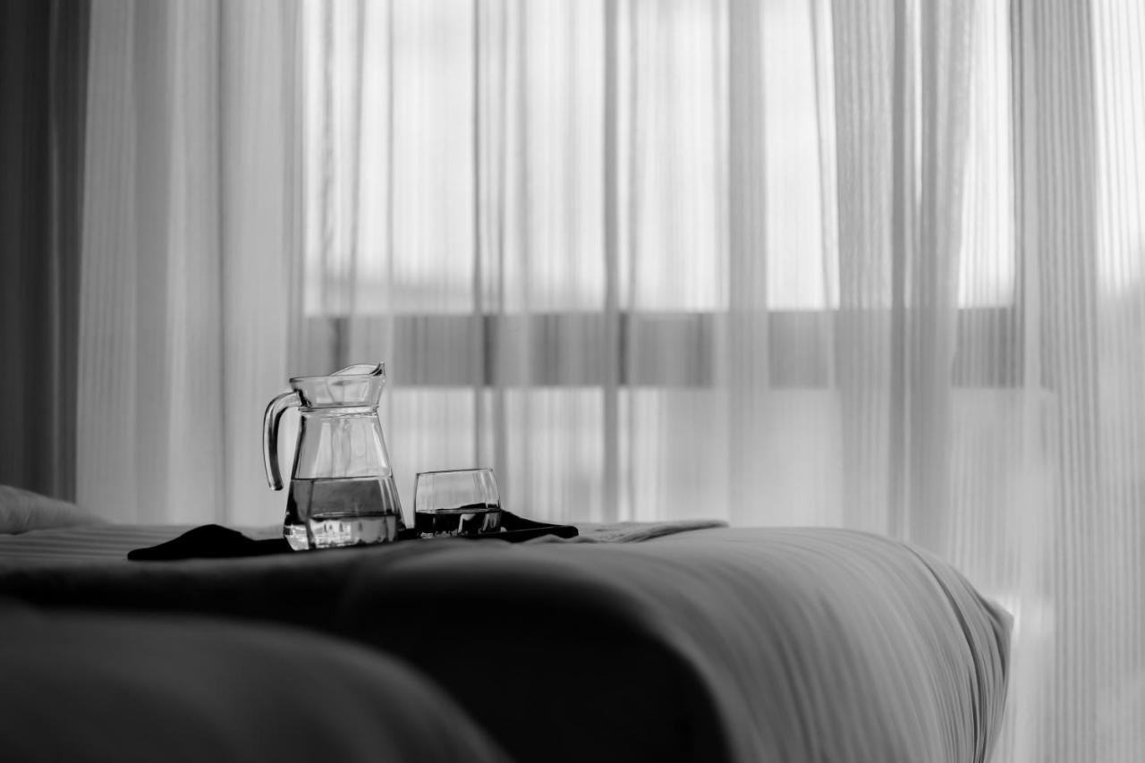 The Wood Hotell Surin Exteriör bild