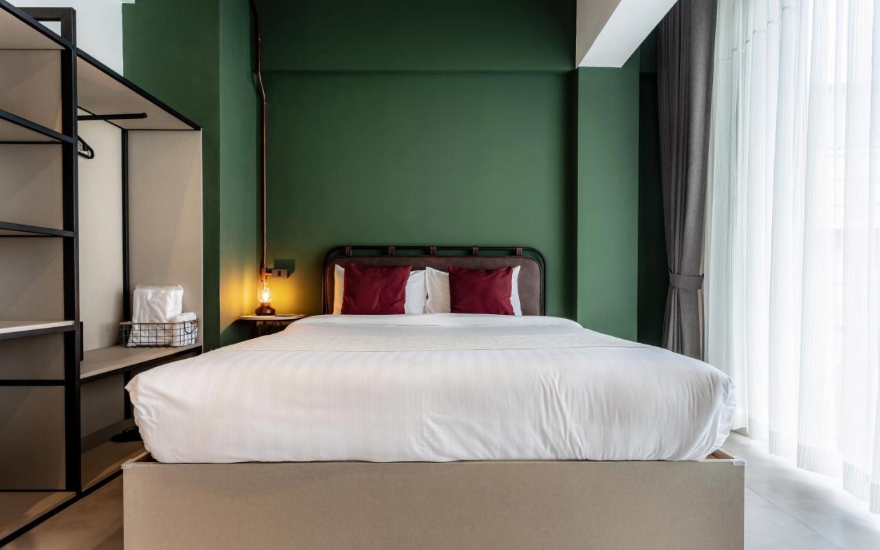 The Wood Hotell Surin Exteriör bild
